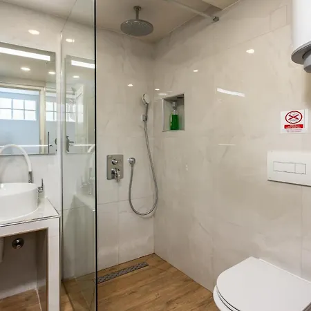 3 Bedroom In *
