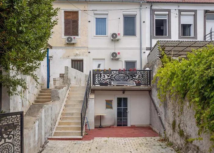 3 Bedroom Amazing In *